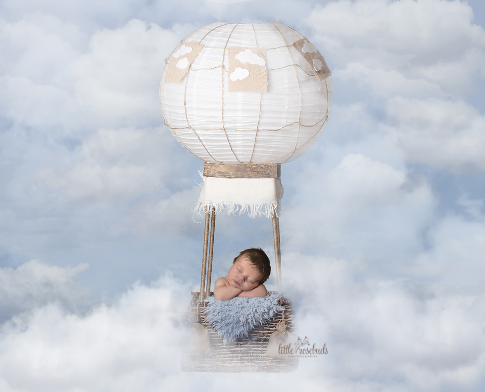 Newborn baby hot air balloon